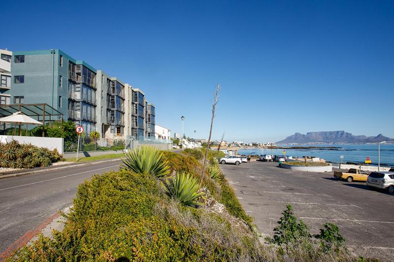2 Bedroom Property for Sale in Bloubergstrand Western Cape
